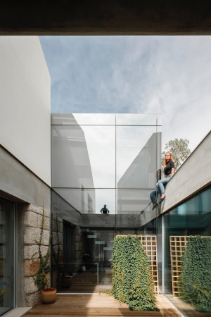 Umbau von Paulo Merlini Architectos in Portugal