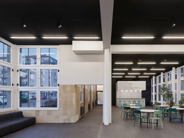 Von M sanieren Pforzheimer Jugendhaus