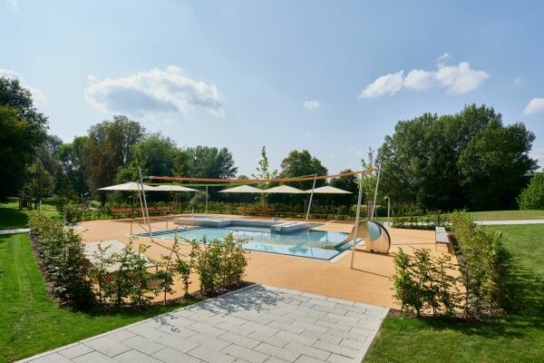 Freibadsanierung in Sigmaringen von 4a Architekten