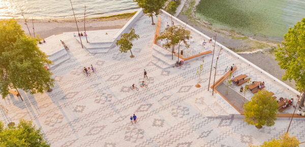 Ufergestaltung von Casanova + Hernandez in Albanien