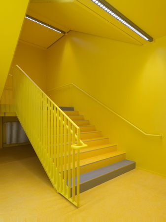 Oberschule von Kaden+Lager in Leipzig