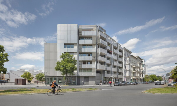 Metropolenhaus am Jdischen Museum von bfstudio, Benita Braun-Feldweg & Matthias Muffert (Berlin)