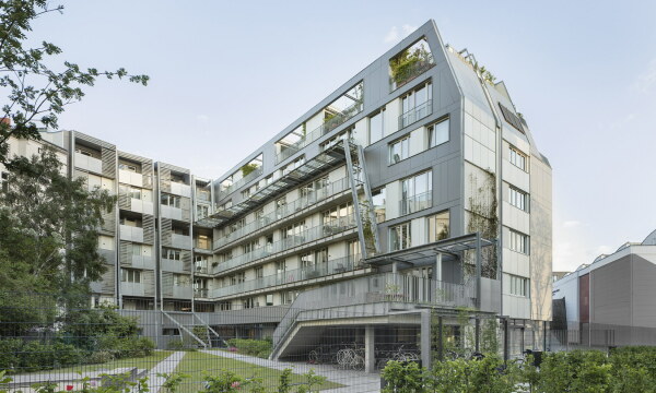 Metropolenhaus am J�dischen Museum von bfstudio, Benita Braun-Feldweg & Matthias Muffert (Berlin)