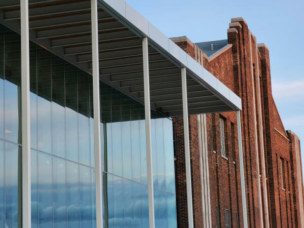 Sanierung und Umbau in Montral von FABG architects