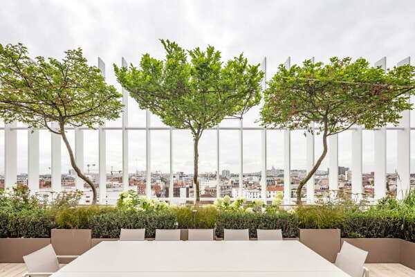 B�rokomplex bei Paris von Ferrier Marchetti