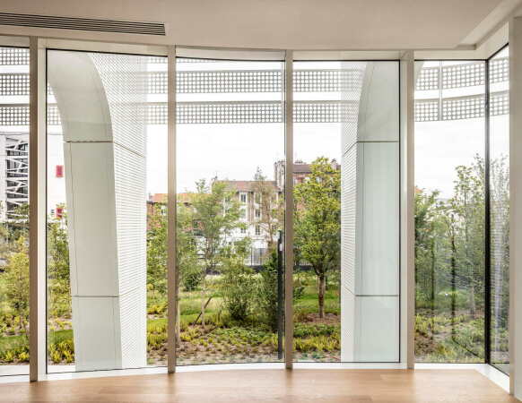 B�rokomplex bei Paris von Ferrier Marchetti