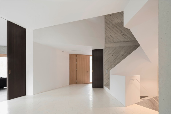 Pool Leber Architekten in Gr�felfing