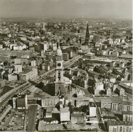 Ost-West-Strae in Hamburg um 1960