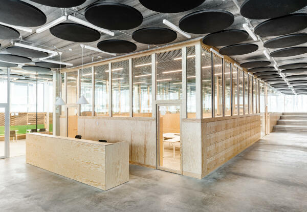 Unigebude in Brssel von B-architecten und Bevk Perovic