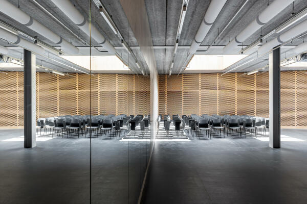 Unigeb�ude in Br�ssel von B-architecten und Bevk Perovic