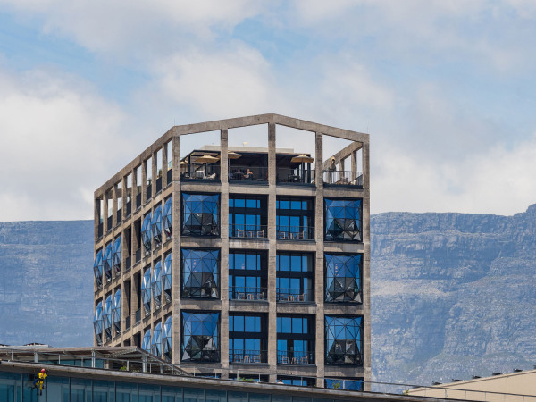 Kapstadt, Sdafrika: Zeitz MOCAA  Kunstmuseum in einem ehemaligen Getreidespeicher von Thomas Heatherwick