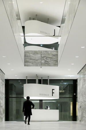 Gerichtsgeb�ude in Amsterdam von KAAN Architecten