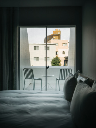 Hotelerweiterung von Sou Fujimoto Architects in Maebashi