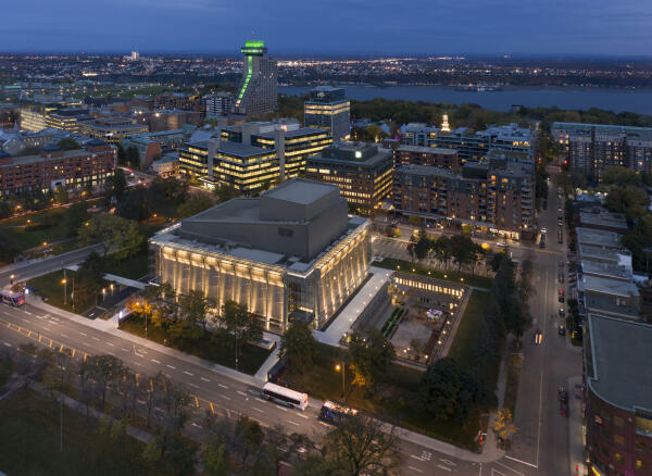 Fassadensanierung in Qu�bec von Lemay + Atelier 21