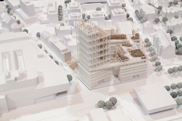 2. Preis: hdg Architekten  Henninger und Lachenmann mit Architekturbro Podehl und bauchplan ).(