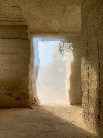 Unterirdisches Sommerdomizil von Ensamble Studio auf Menorca