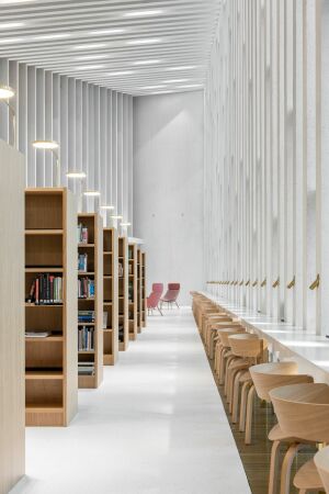 Bibliothek von JKMM Architects in Kirkkonummi