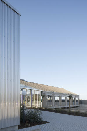 Hundetrainingszentrum von WE-S architecten bei Gent