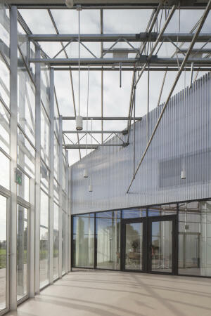 Hundetrainingszentrum von WE-S architecten bei Gent