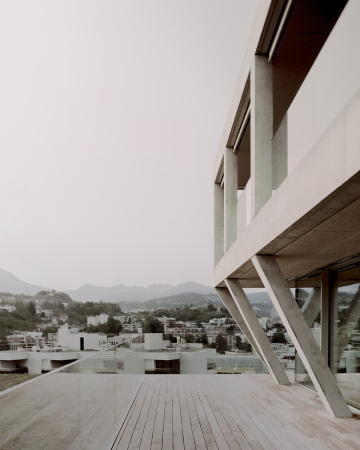 Wohnhaus in Lugano von Office DF_DC