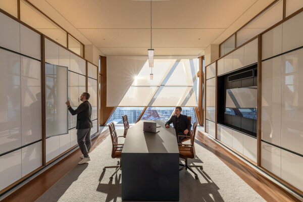 Firmensitz von Foster+Partners in Jekaterinburg