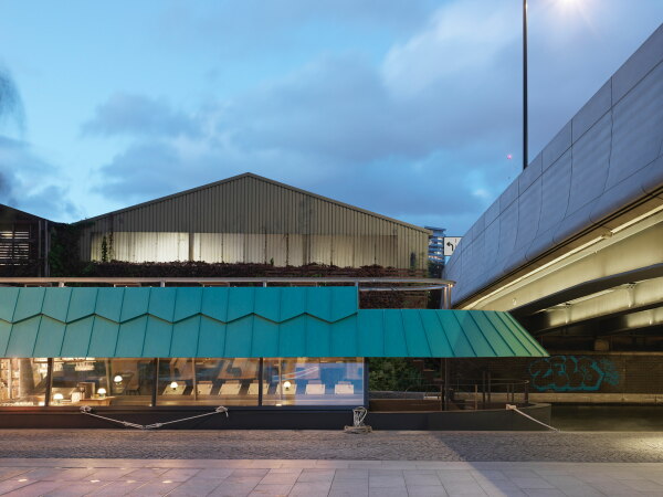 Restaurant-Barke von Adam Richards Architects