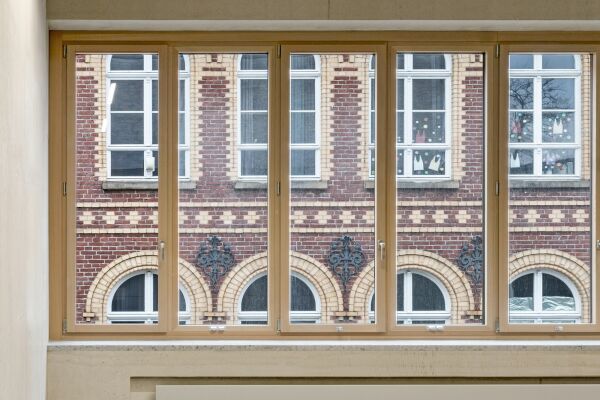 Realschule in Kln von trint + kreuder d.n.a.