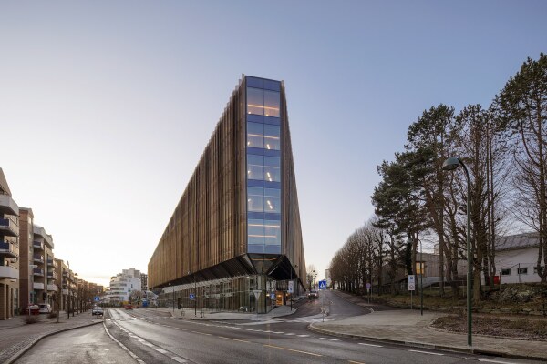 Bürobau in Norwegen von Helen & Hard und SAAHA