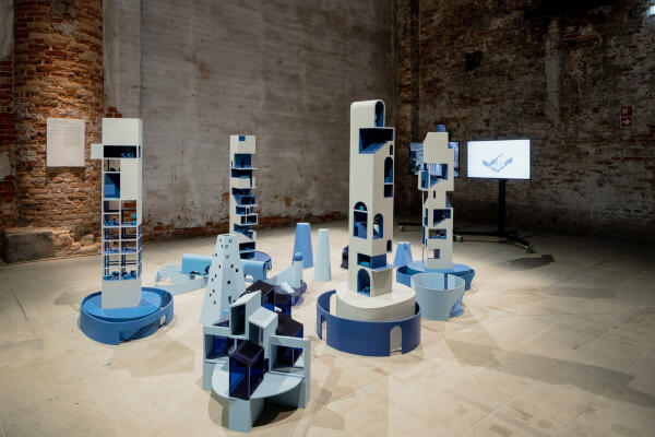 �After the House: Privacy in a Shared World� (28) von Fernanda Canales.