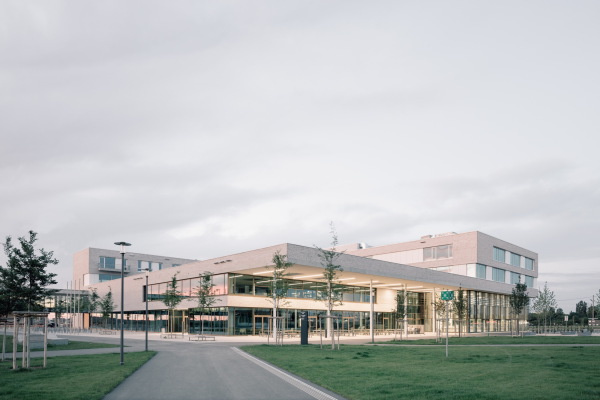 Schulcampus in M�nchen von sch�rmann dettinger architekten