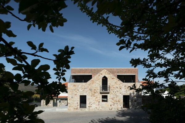 Wohnhaus im Norden Portugals von Tiago Sousa