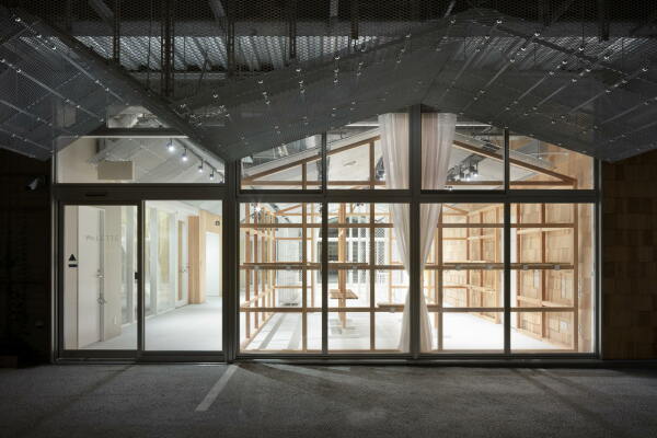 Werksttten in Osaka von Kosuke Bando und nanometer