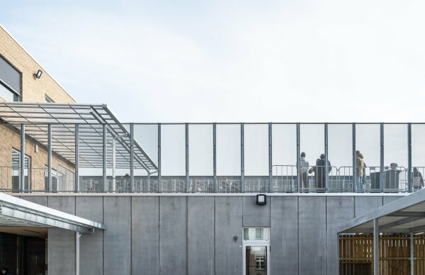 Schule in Middelkerke von B-architecten und A1AR