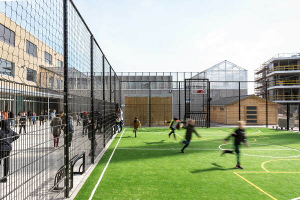 Schule in Middelkerke von B-architecten und A1AR