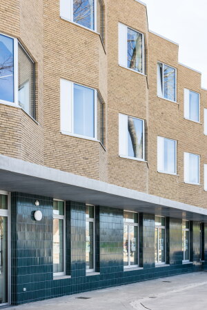 Schule in Middelkerke von B-architecten und A1AR