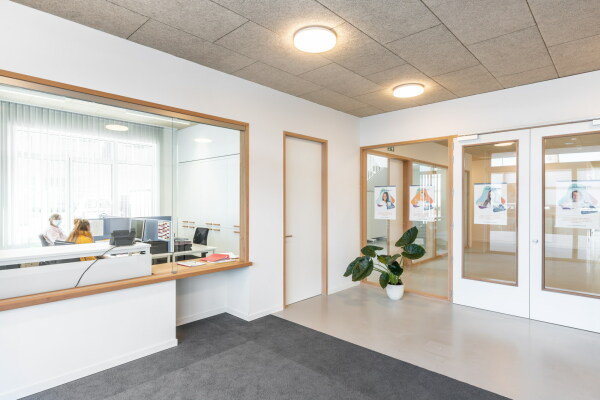 Schule in Middelkerke von B-architecten und A1AR