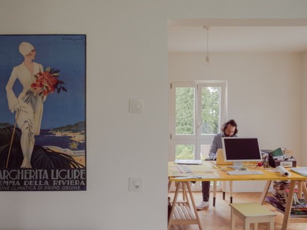 Wohnhauserweiterung in Fribourg von Aviolat Chaperon Escobar Architectes