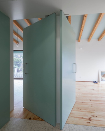 Wohnhaus in Portugal von Atelier fala