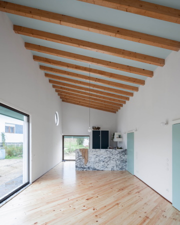 Wohnhaus in Portugal von Atelier fala