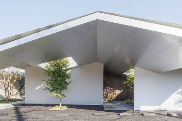 Zahnklinik in Saitama von Takashige Yamashita Office