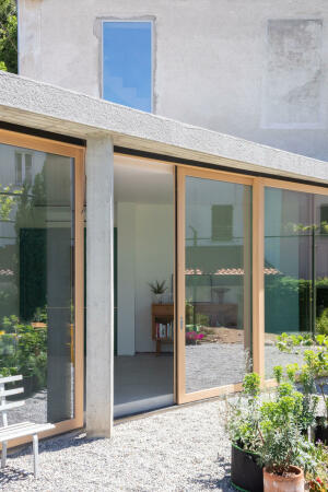 Wohnhauserweiterung in Como von OASI Architects