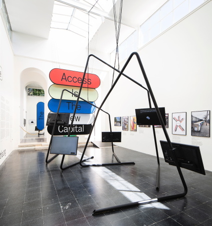 �sterreich untersucht mit �Platform Austria� die r�umlichen Folgen des digitalen Kapitalismus. Kuratiert wurde der Beitrag von Peter M�rtenb�ck and Helge Mooshammer. Foto: Francesco Galli