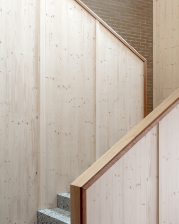 Erweiterung einer Grundschule in Riaz von FAZ Architectes