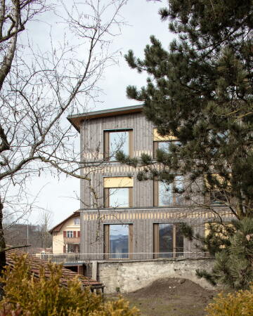 Erweiterung einer Grundschule in Riaz von FAZ Architectes