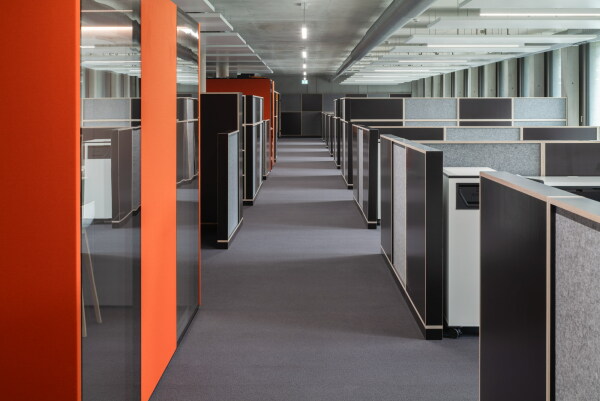 B�rogeb�ude in der Oberpfalz von B�gl Gierer