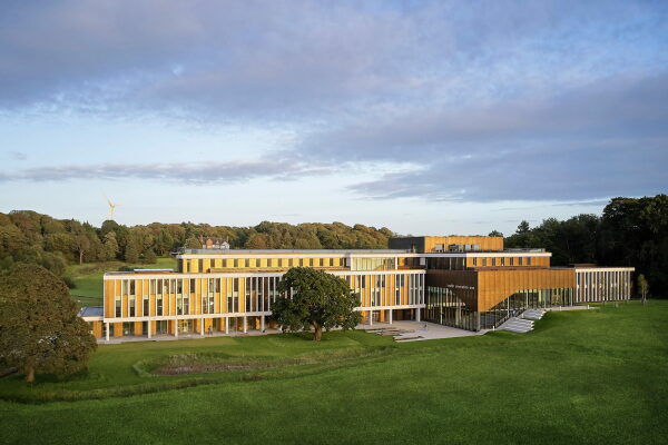 Forschungszentrum in Lancaster von John McAslan + Partners