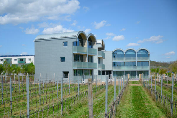 Hotelerweiterung von Steven Holl Architects in sterreich