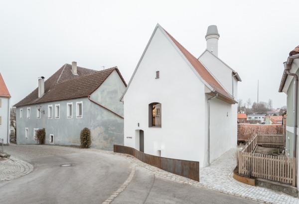 Anerkennung, Kategorie 1: Sanierung Alte Mälze Lauterhofen (Oberpfalz) Berschneider + Berschneider GmbH Architekten BDA + Innenarchitekten BDIA Bauherr: Markt Lauterhofen i. d. Oberpfalz, Landschaftsarchitektur: Martin Kölbl, Pilsach