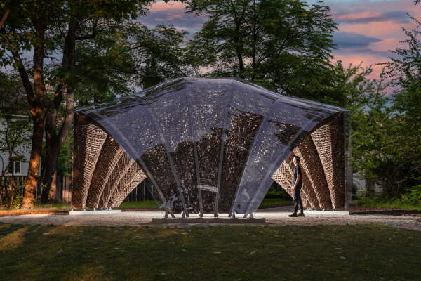 Pavillon in Freiburg von ITECH und livMatS