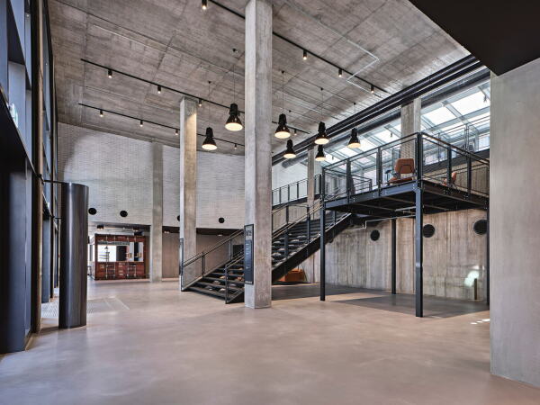 Brogebude in Mnchen von Oliv Architekten